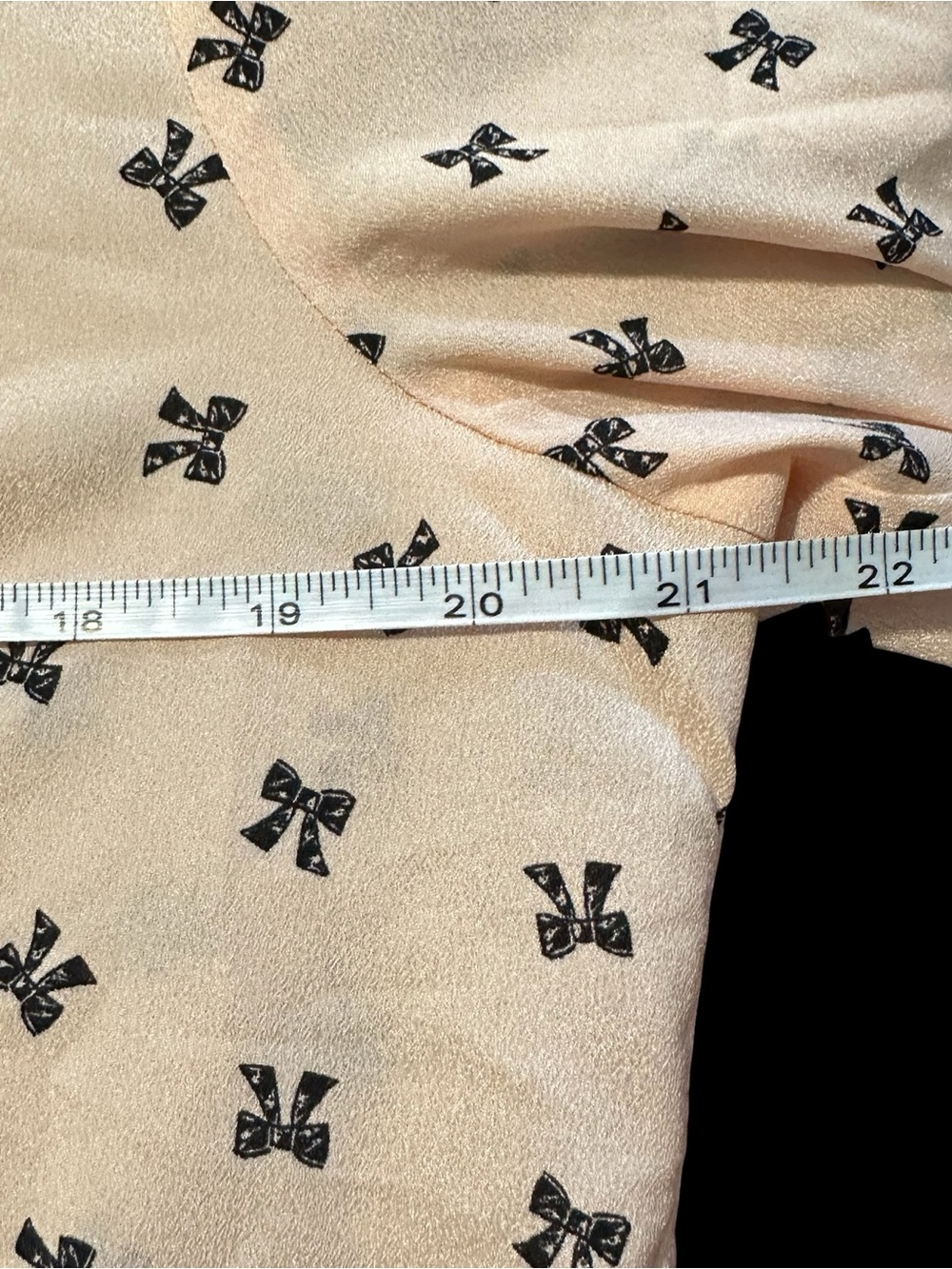 NWT Karl Lagerfeld Pale Pink Bow-Print Button Up Shirt - Picture 8 of 12